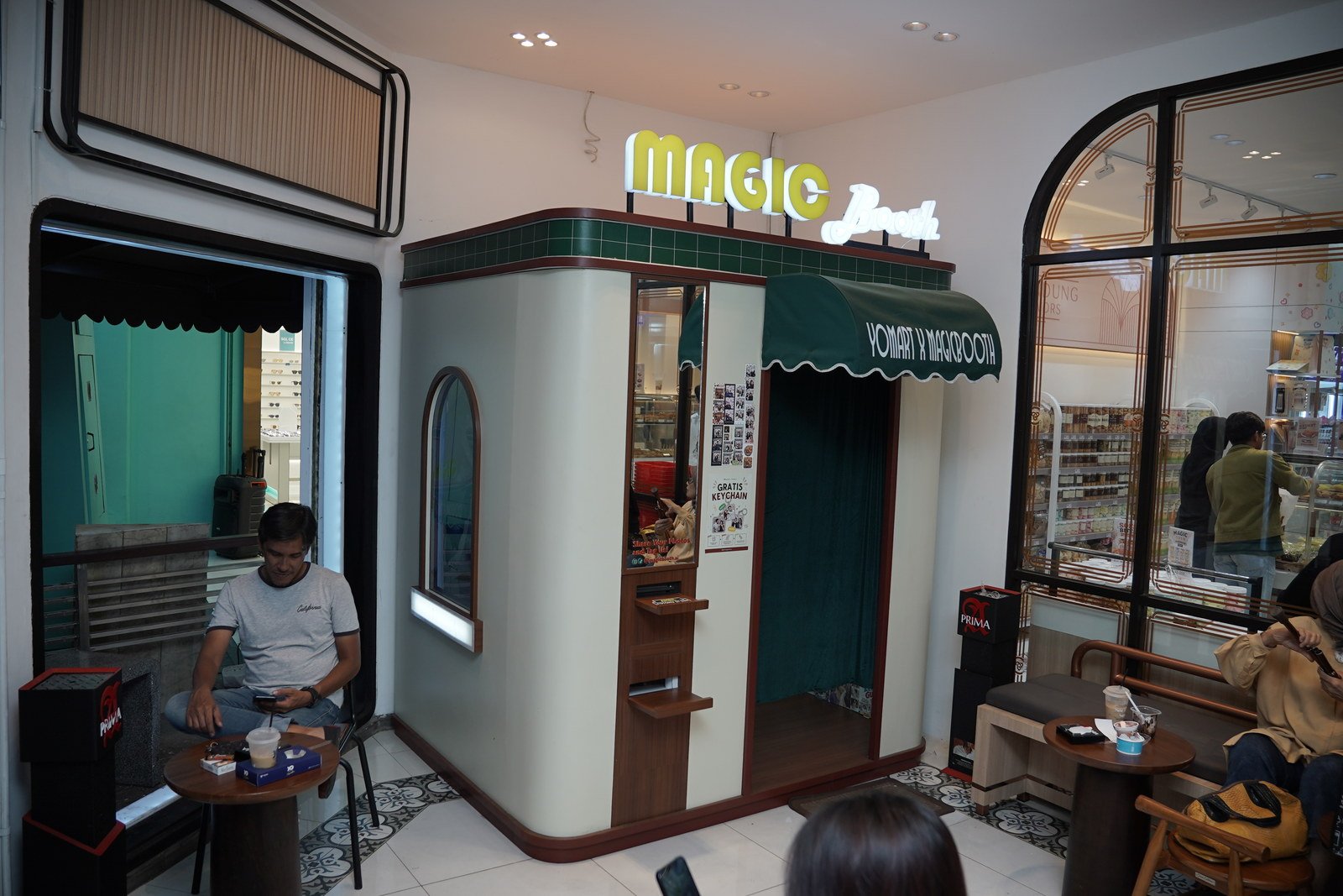Booth Magicbooth di Yomart Braga